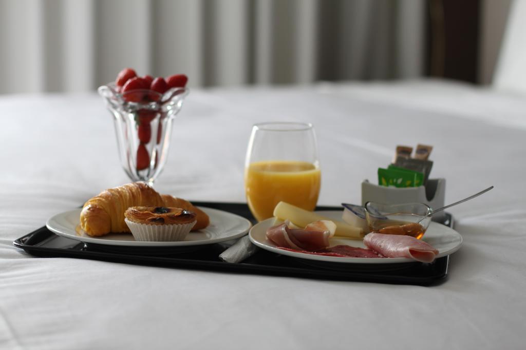 Almenara Suites Guest House Vila Nova de Gaia Eksteriør bilde