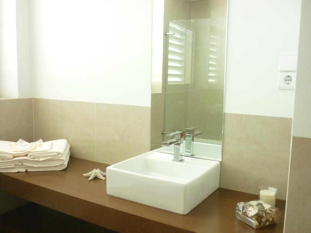 Almenara Suites Guest House Vila Nova de Gaia Eksteriør bilde
